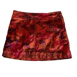 FREE PEOPLE Velvet like Floral  Mini Skirt Size 12